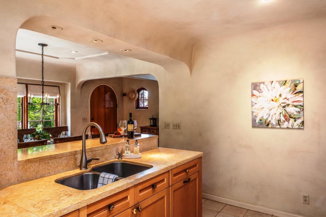 3770 Stone'S Throw Home Carmel-by-the-Sea Exteriör bild