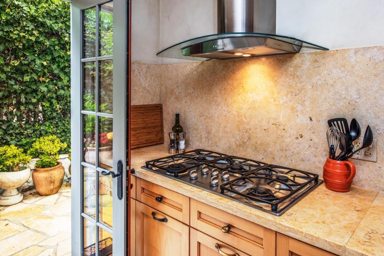 3770 Stone'S Throw Home Carmel-by-the-Sea Exteriör bild