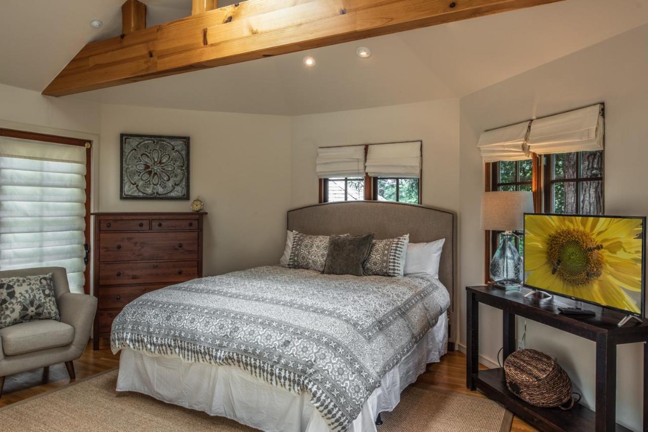 3770 Stone'S Throw Home Carmel-by-the-Sea Exteriör bild